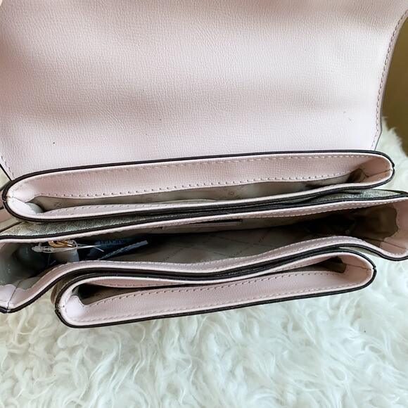 Michael Kors rose medium messenger - Picture 7 of 8
